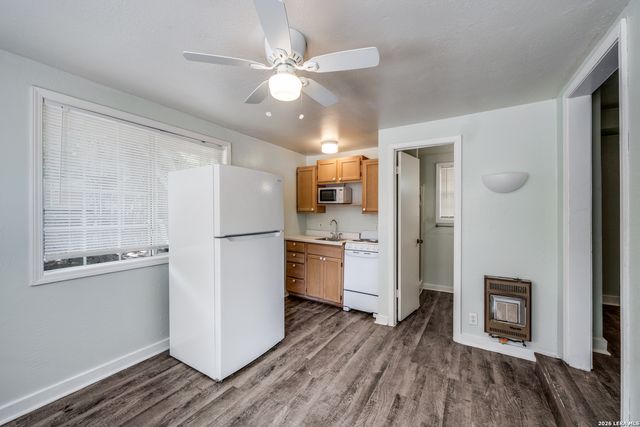 311 E Rosewood, San Antonio, TX 78212