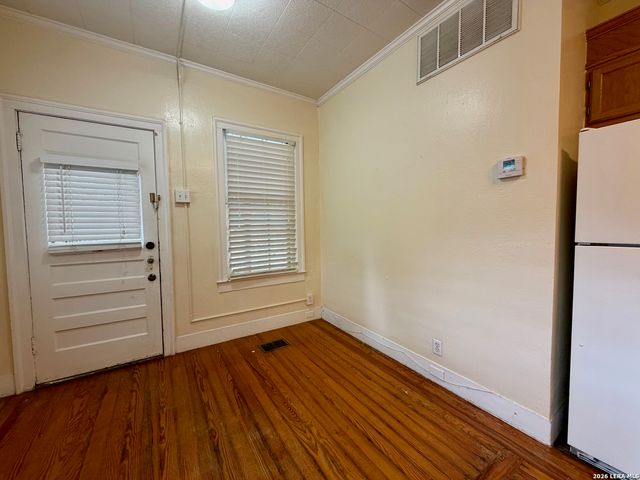 311 E Rosewood, San Antonio, TX 78212
