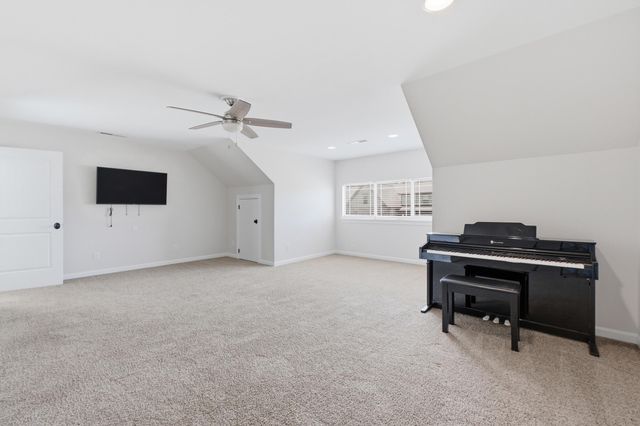 8498 Deer Run Circle, Ooltewah, TN 37363