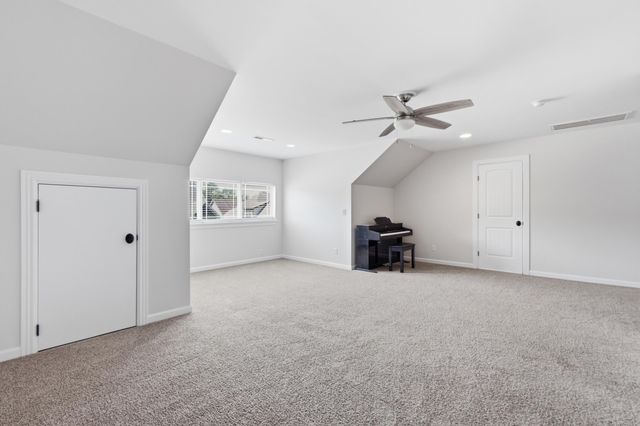 8498 Deer Run Circle, Ooltewah, TN 37363