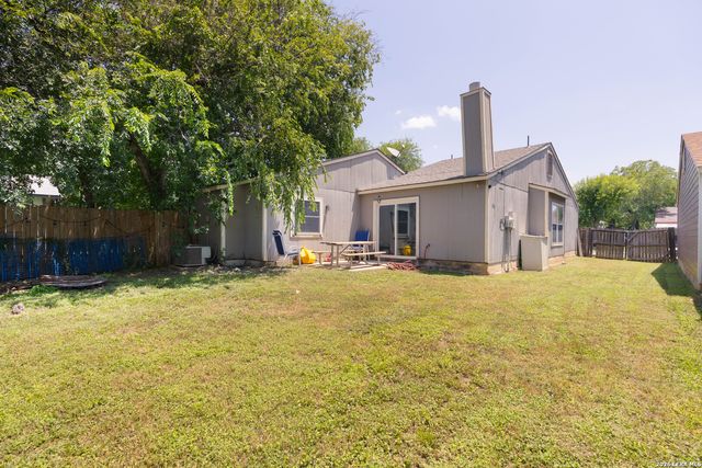 6227 Valley Queen, San Antonio, TX 78250