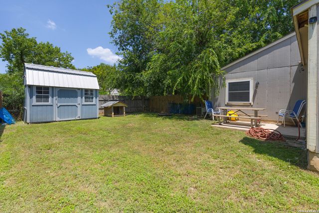 6227 Valley Queen, San Antonio, TX 78250