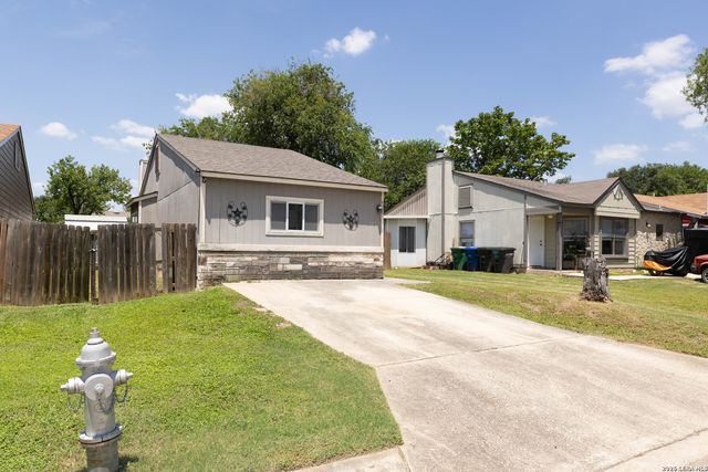 6227 Valley Queen, San Antonio, TX 78250