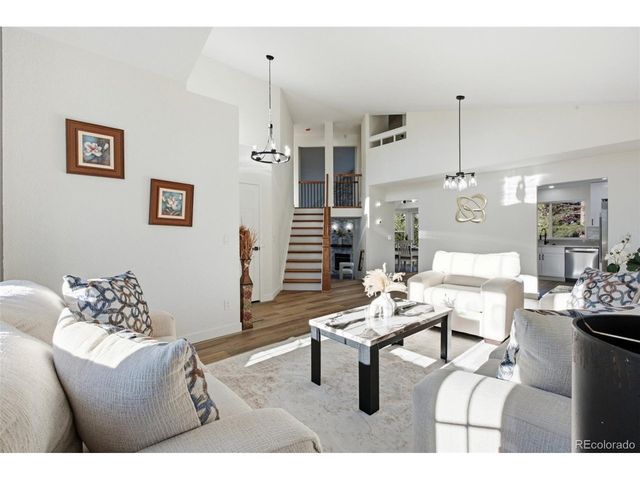 1715 Hermosa Dr, Highlands Ranch, CO 80126