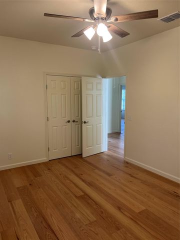 5404 Martin Ave A, Austin, TX 78751