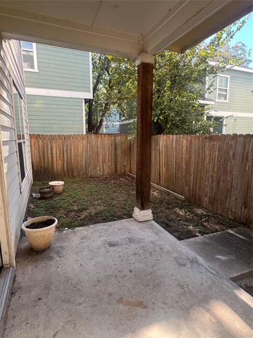 5404 Martin Ave A, Austin, TX 78751