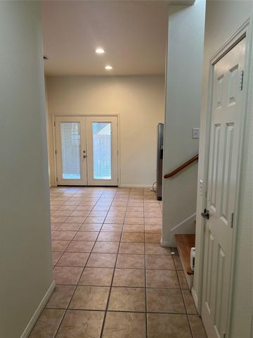 5404 Martin Ave A, Austin, TX 78751