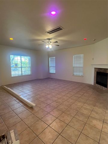 5404 Martin Ave A, Austin, TX 78751