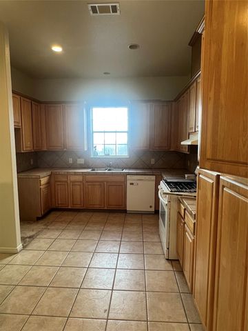 5404 Martin Ave A, Austin, TX 78751