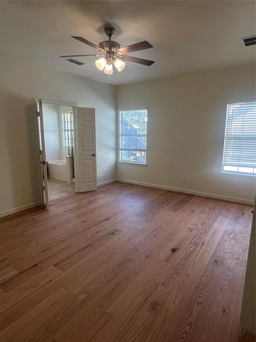 5404 Martin Ave A, Austin, TX 78751