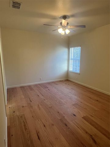 5404 Martin Ave A, Austin, TX 78751