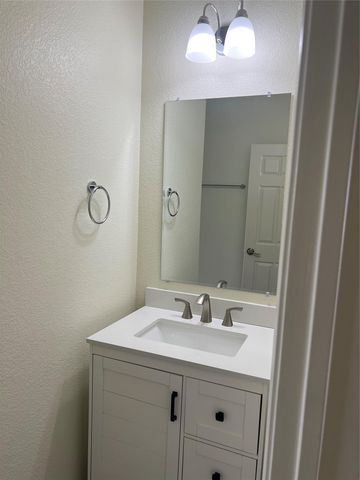 5404 Martin Ave A, Austin, TX 78751