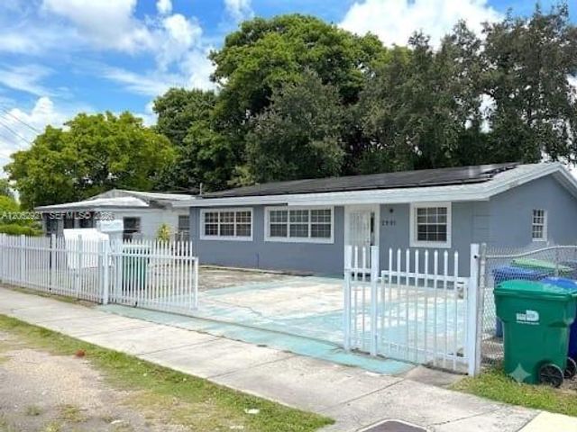 2991 NW 43rd Terrace, Miami, FL 33142