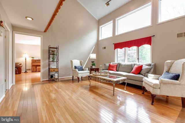 5519 WOODBINE RD, Woodbine, MD 21797