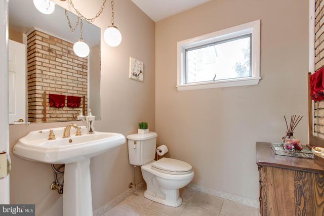 5519 WOODBINE RD, Woodbine, MD 21797