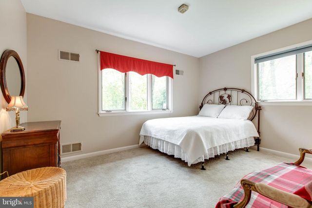 5519 WOODBINE RD, Woodbine, MD 21797