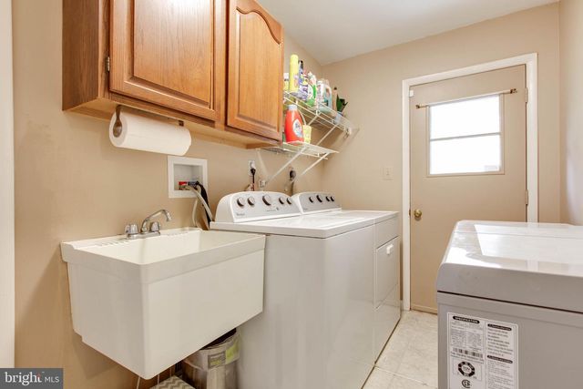 5519 WOODBINE RD, Woodbine, MD 21797
