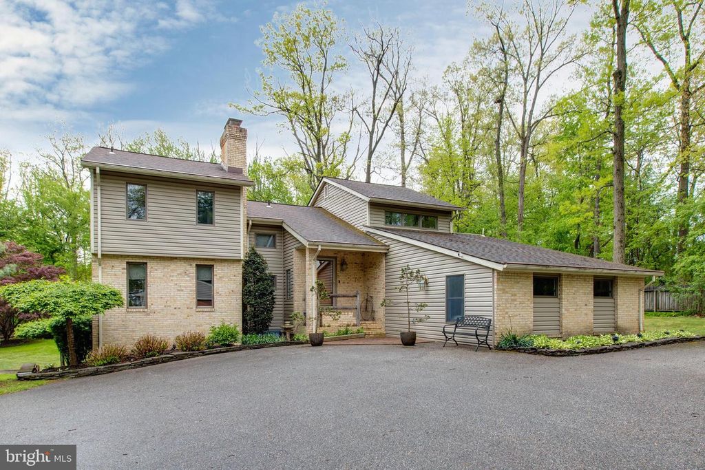 5519 WOODBINE RD, Woodbine, MD 21797