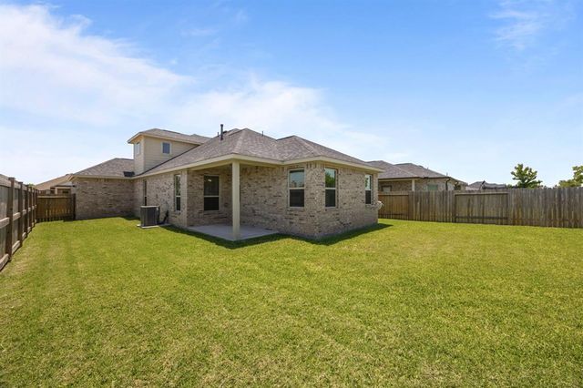 10902 Webber Lane, Texas City, TX 77591