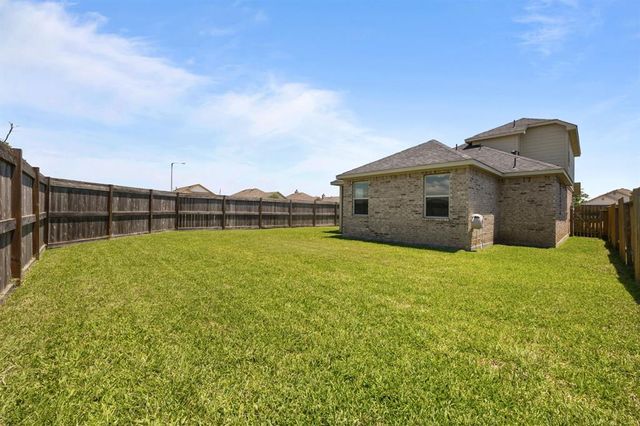 10902 Webber Lane, Texas City, TX 77591
