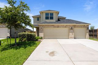 10902 Webber Lane, Texas City, TX 77591