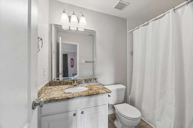 5217 Blossom Street C, Houston, TX 77007