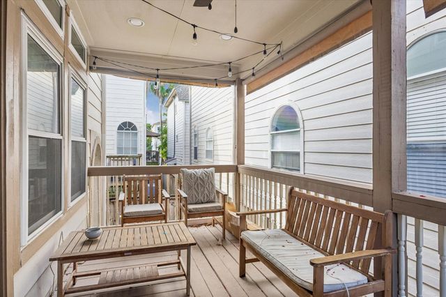 5217 Blossom Street C, Houston, TX 77007