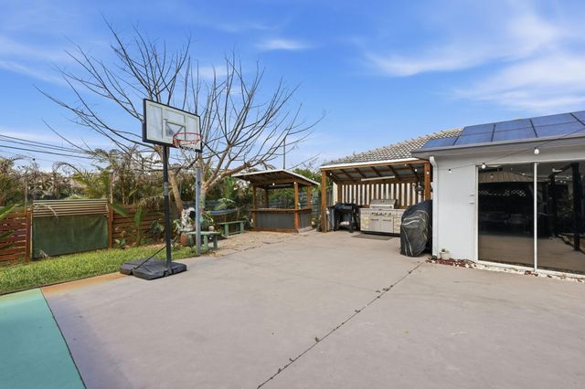 494 SW Paar Drive, Port St. Lucie, Port St Lucie, FL 34953