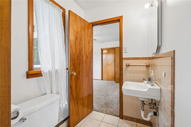 6234 Schafer Dr, Upper Burrell, PA 15068