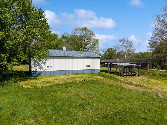 6234 Schafer Dr, Upper Burrell, PA 15068