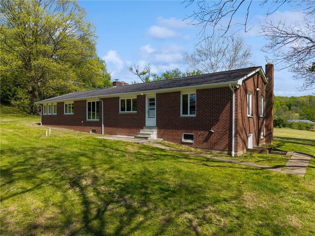 6234 Schafer Dr, Upper Burrell, PA 15068