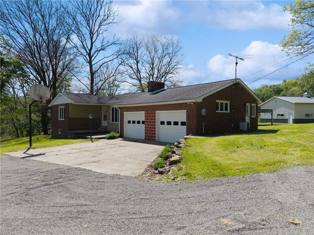 6234 Schafer Dr, Upper Burrell, PA 15068
