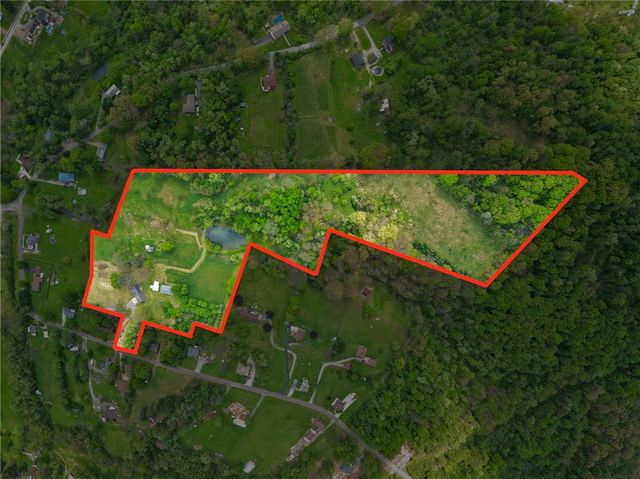 6234 Schafer Dr, Upper Burrell, PA 15068