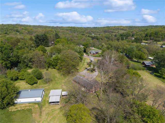 6234 Schafer Dr, Upper Burrell, PA 15068