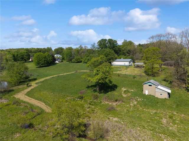 6234 Schafer Dr, Upper Burrell, PA 15068