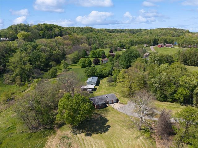 6234 Schafer Dr, Upper Burrell, PA 15068