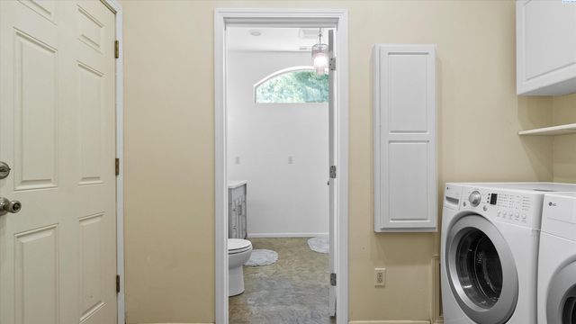 102 S Rainier St., Kennewick, WA 99336