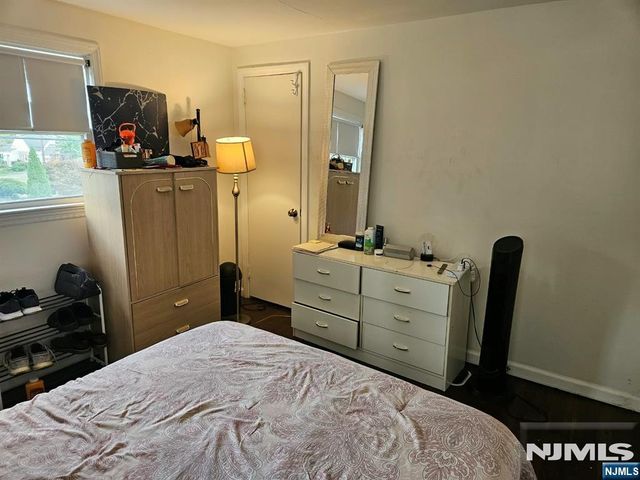 297 Prospect Avenue 2, Bergenfield, NJ 07621