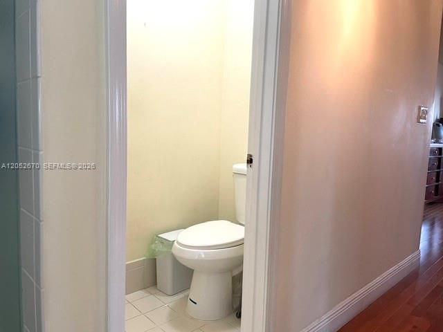 16166 SW 86th Ter, Miami, FL 33193