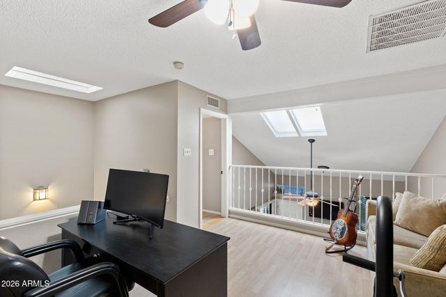 1717 E UNION HILLS Drive 1042, Phoenix, AZ 85024