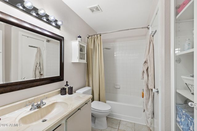 1717 E UNION HILLS Drive 1042, Phoenix, AZ 85024