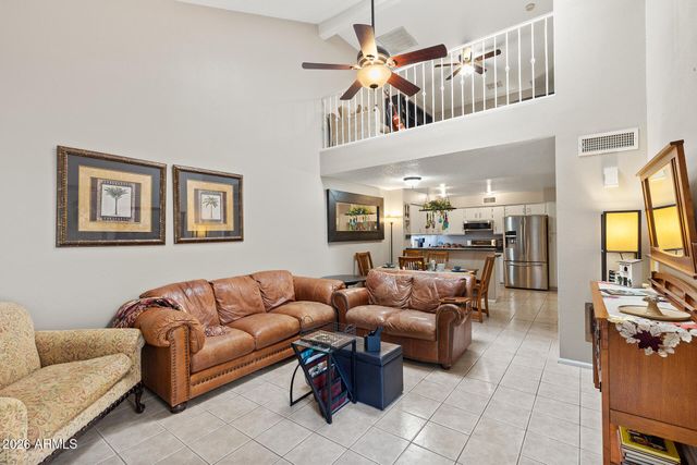 1717 E UNION HILLS Drive 1042, Phoenix, AZ 85024