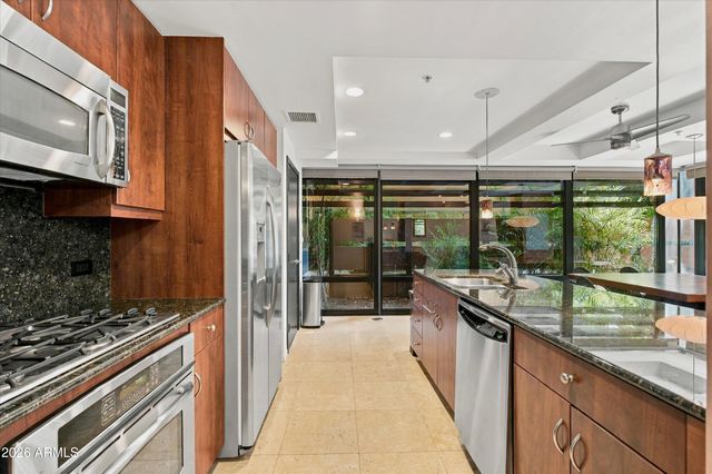 7151 E RANCHO VISTA Drive 1001, Scottsdale, AZ 85251