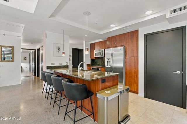 7151 E RANCHO VISTA Drive 1001, Scottsdale, AZ 85251