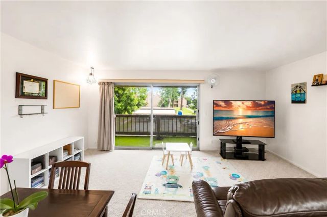 6600 Warner Ave 42, Huntington Beach, CA 92647