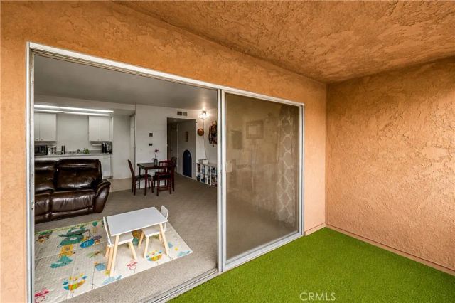 6600 Warner Ave 42, Huntington Beach, CA 92647
