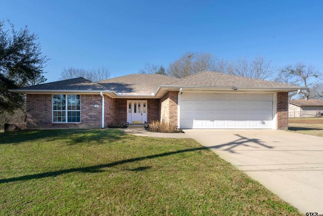 103 Lyle St, Gladewater, TX 75647