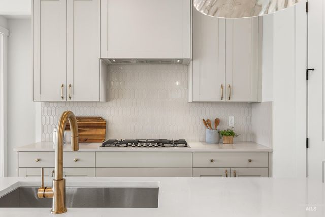 15361 Juniperwood Drive, Caldwell, ID 83607