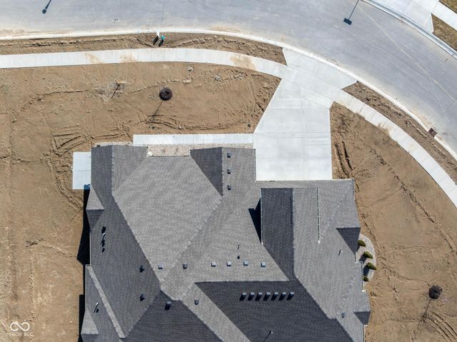 6180 Preserve Way, Mccordsville, IN 46055