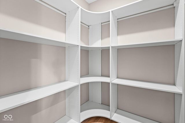 6180 Preserve Way, Mccordsville, IN 46055